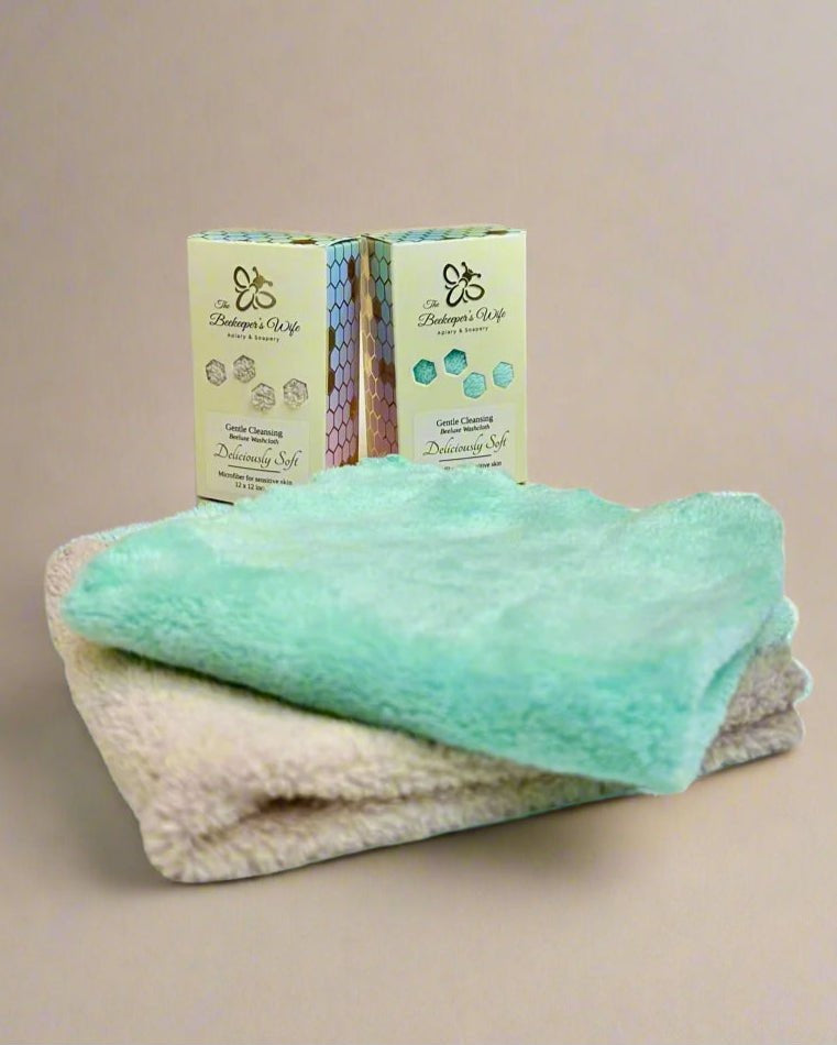 Beeluxe Ultra Soft Wash Cloth - Beekeepers.Wife