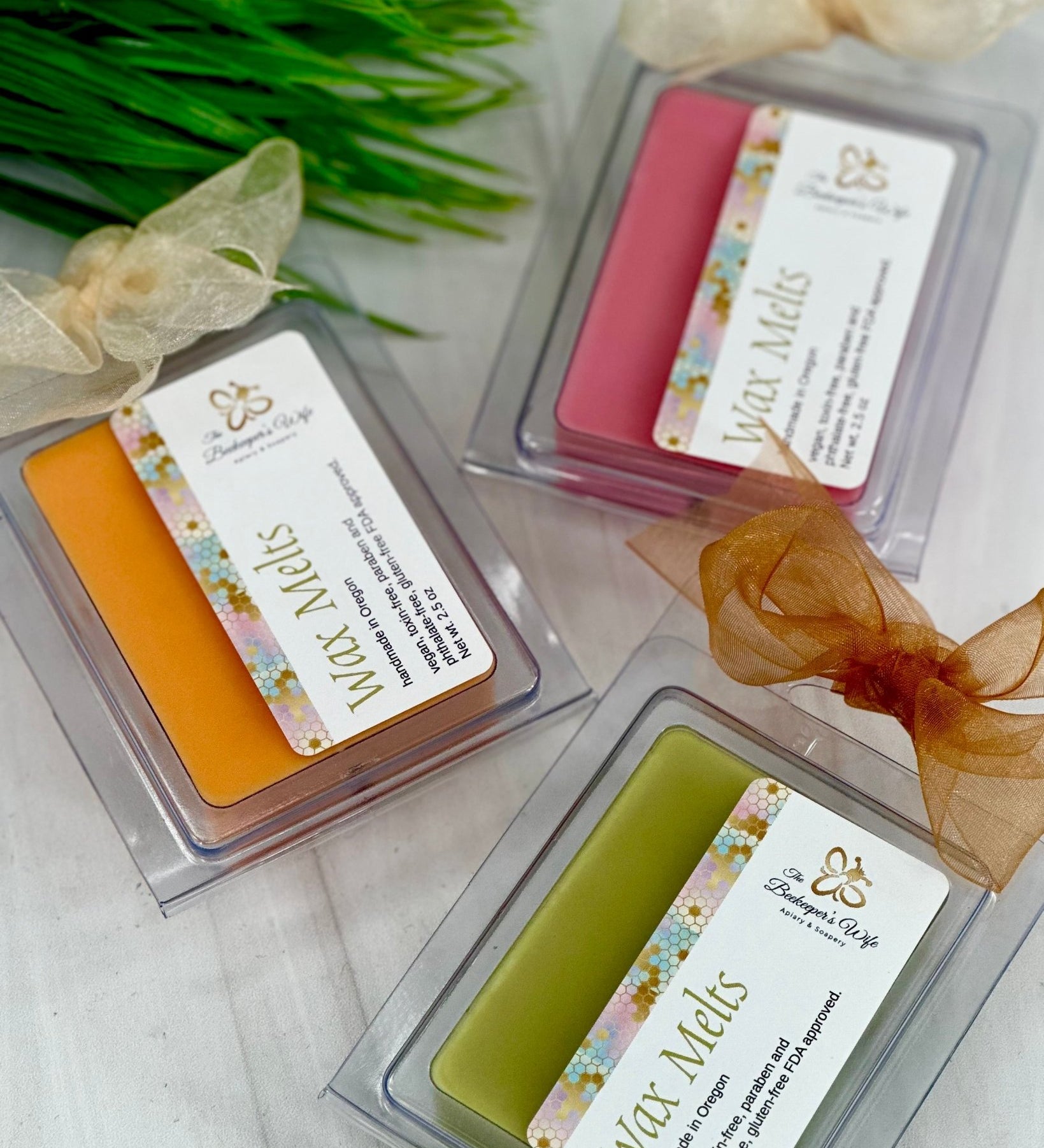 Destash: 700 Wax Melt Clamshells - The Beekeeper's Wife